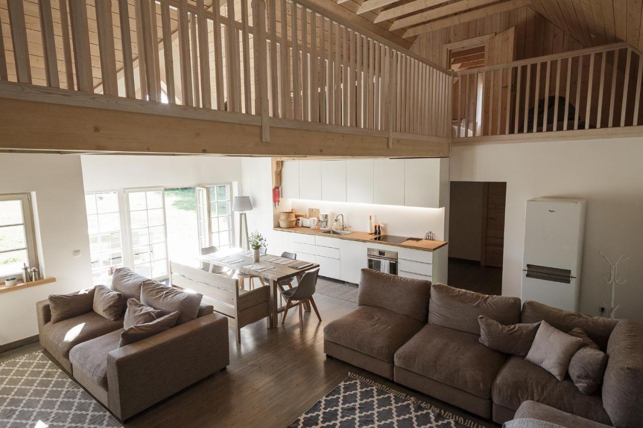 Villa Bumba Liigalaskma Ngoại thất bức ảnh